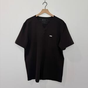 Figs Leon Three Pocket Scrub Top in Black Size XL